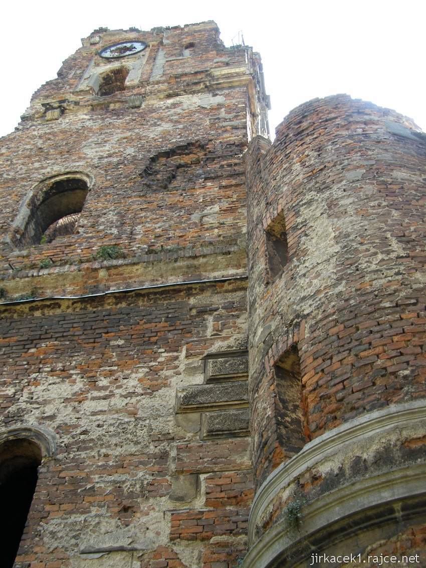 Tworków - ruiny zámku 13 - věž