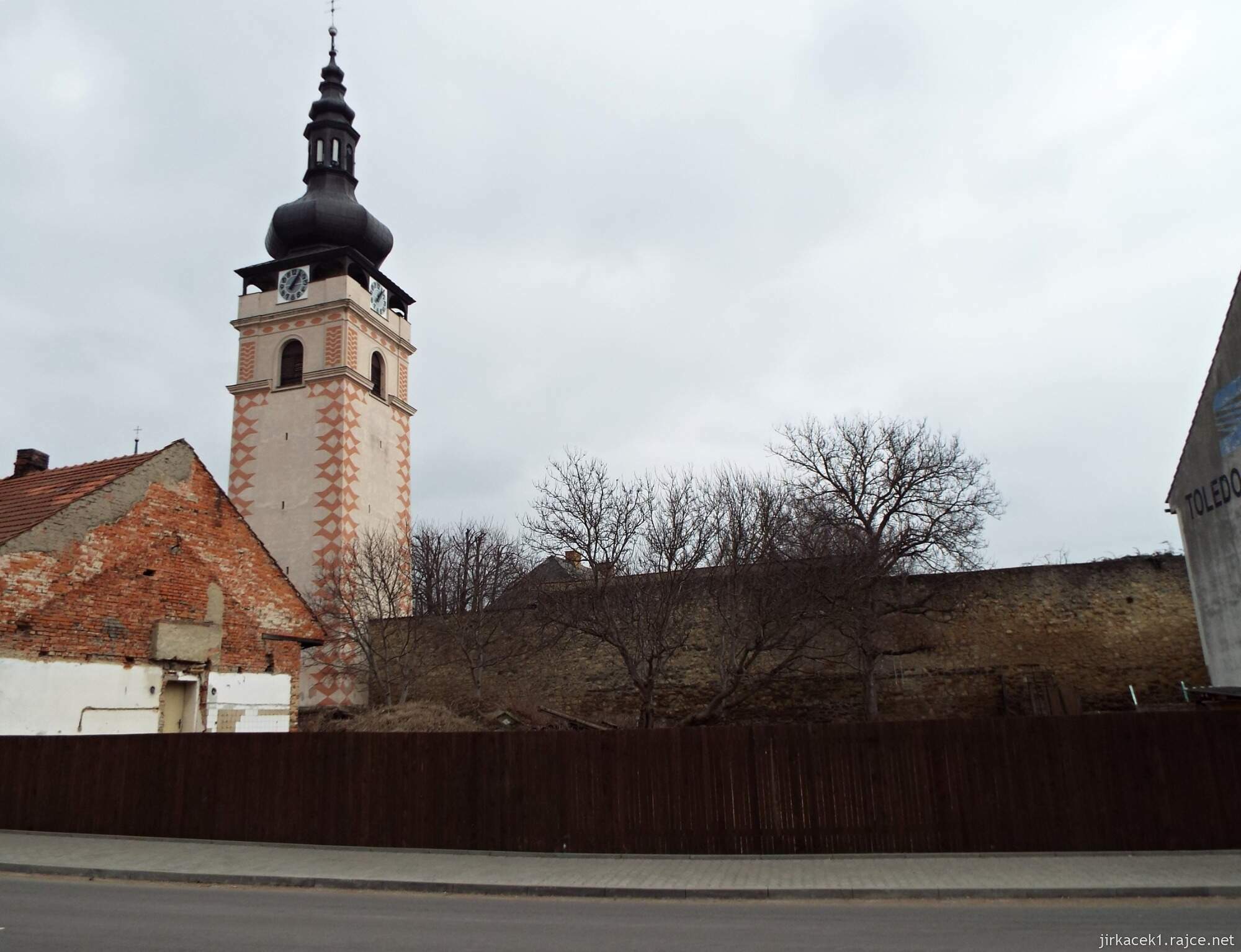 07 - Jevíčko - Městská věž a hradby 13