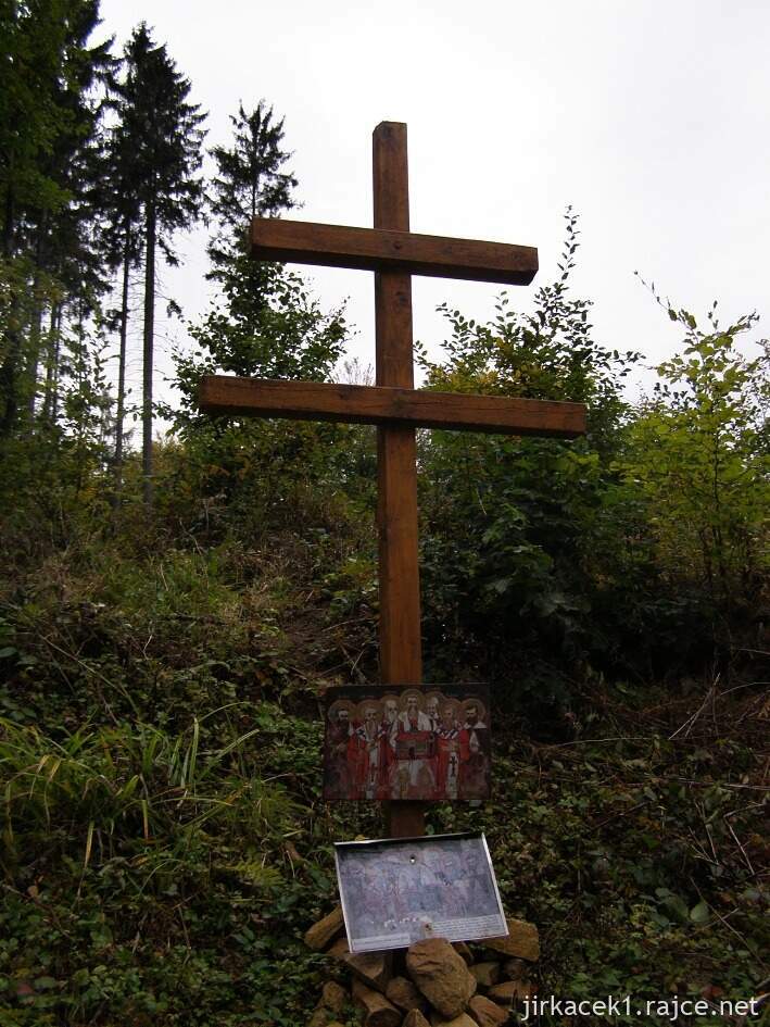 Osvětimany - Gorazdova studánka - kříž u studánky