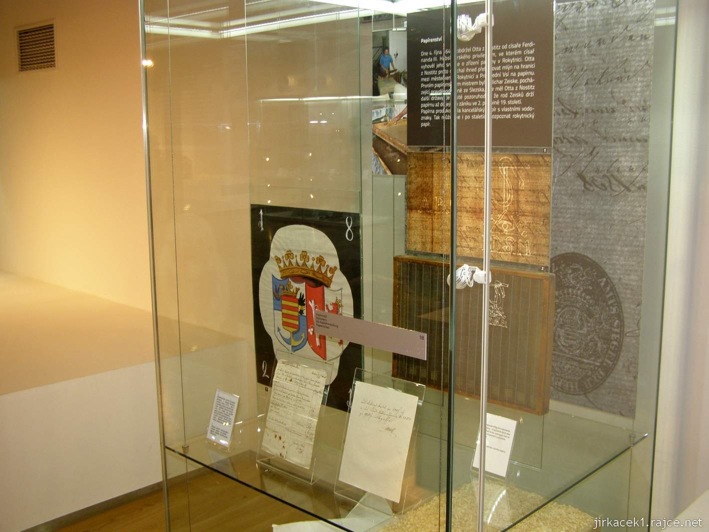 Rokytnice v Orlických horách - muzeum Orlických hor - 1.patro - expozice papírenství