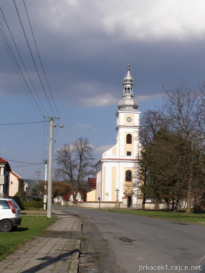 Štarnov - kostel sv. Mikuláše - čelní pohled