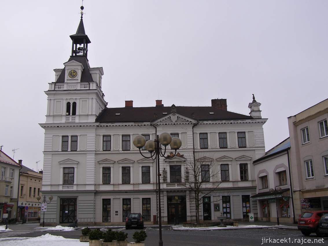 Choceň - Tyršovo náměstí - radnice a informační centrum