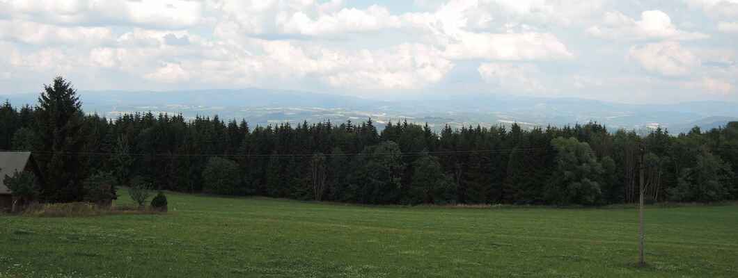 A zase ta panoramata - výhledy na Krkonoše.