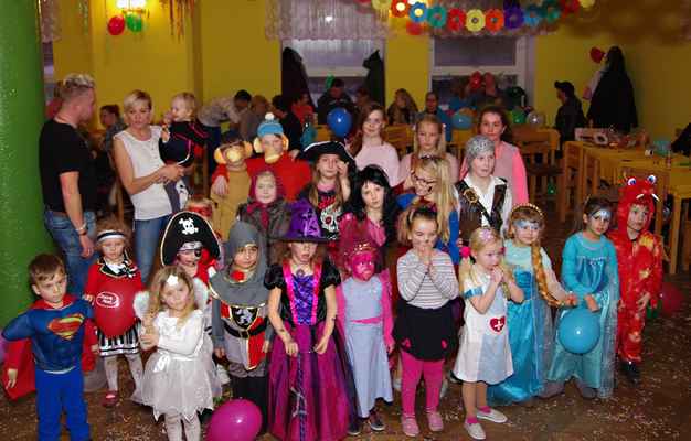 Dětský karneval v Kladrubech 16.2.2019.