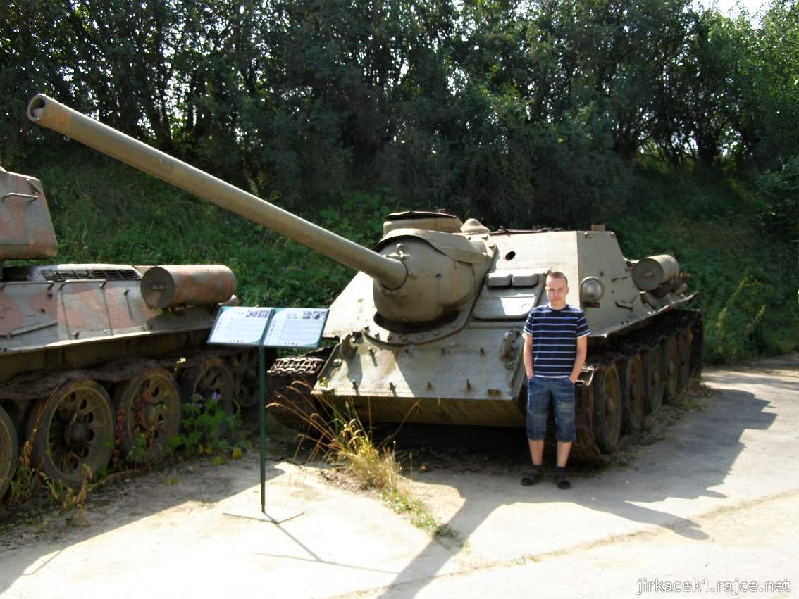 muzeum na demarkační linii Rokycany 09 - stíhač tanků SU-100