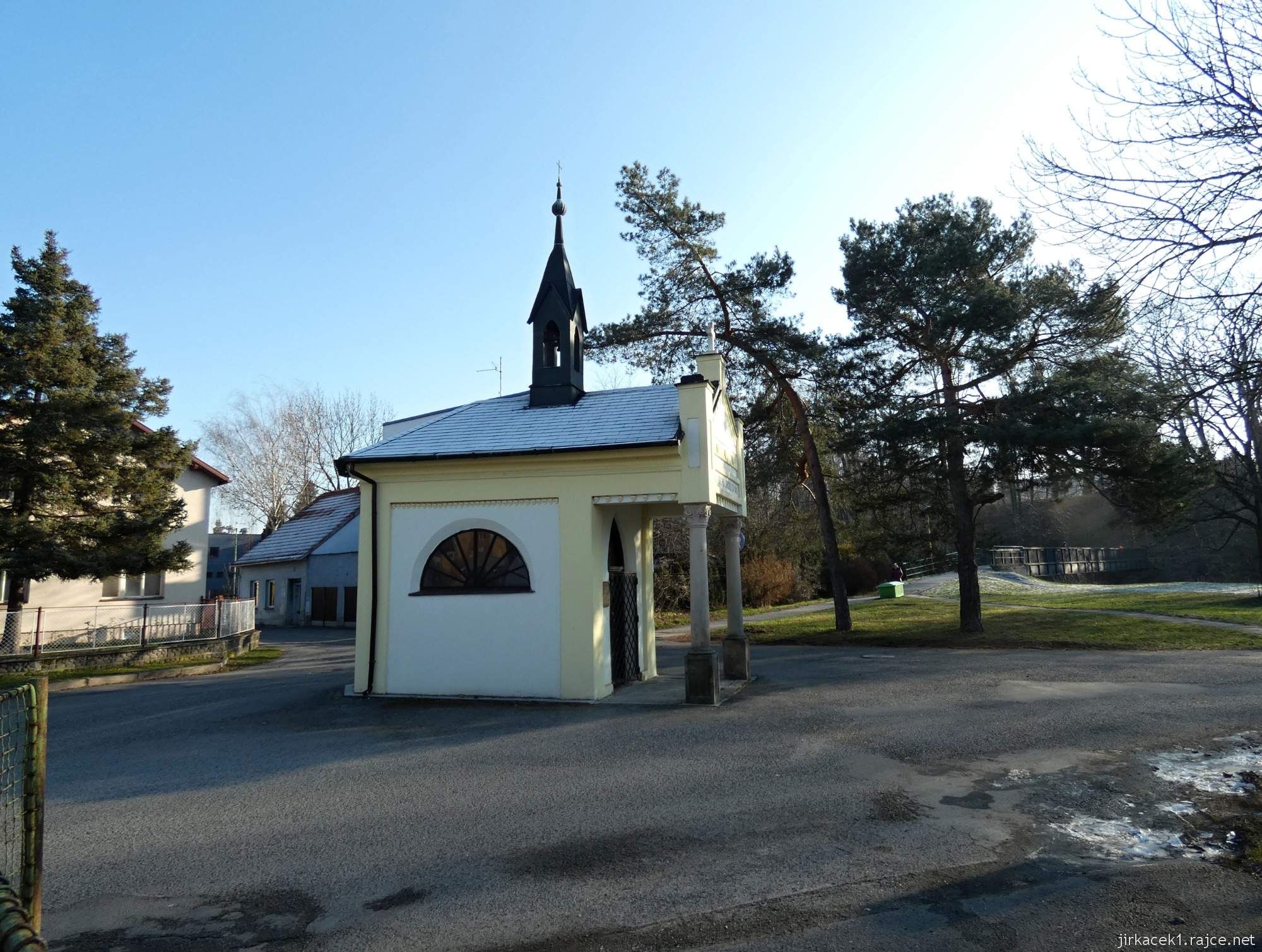 Valašské Meziříčí - kaple sv. Rocha 01 - celkový pohled