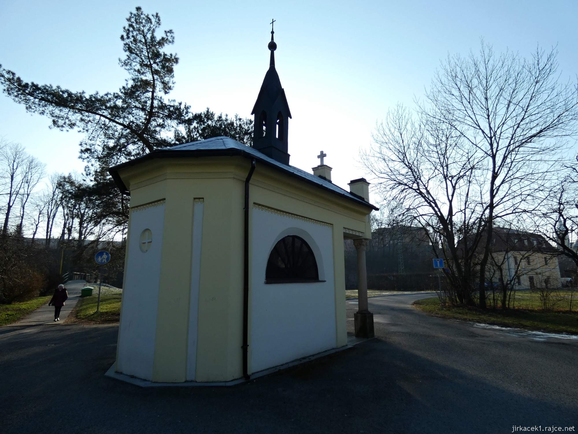 Valašské Meziříčí - kaple sv. Rocha 03 - zadní pohled