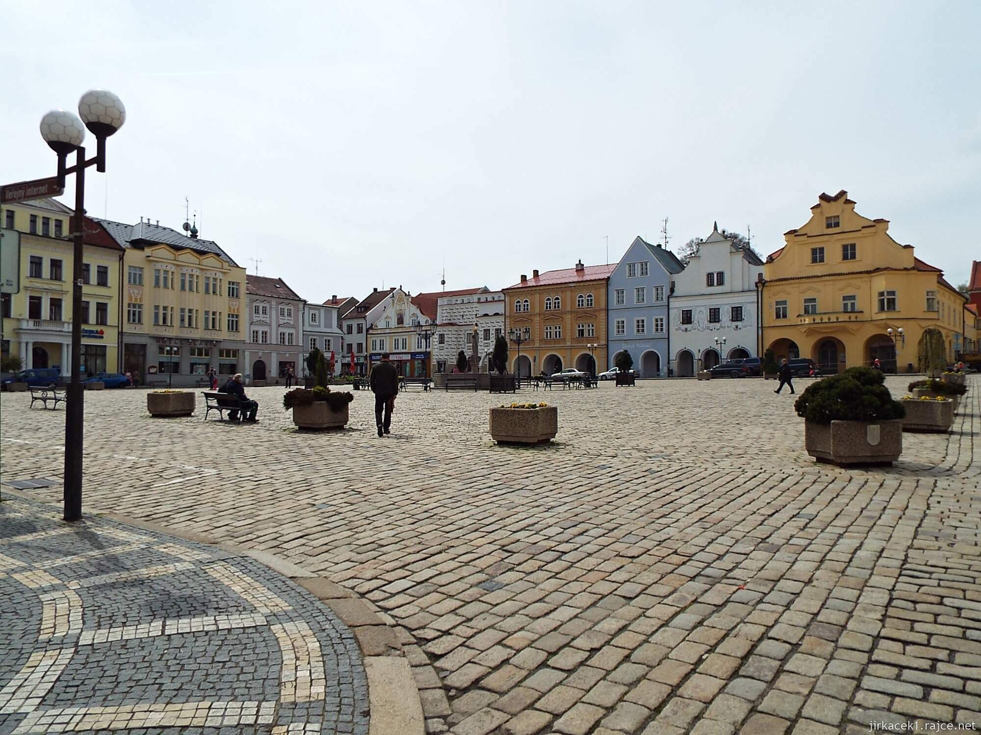 E - Pelhřimov - Masarykovo náměstí 01 - celkový pohled