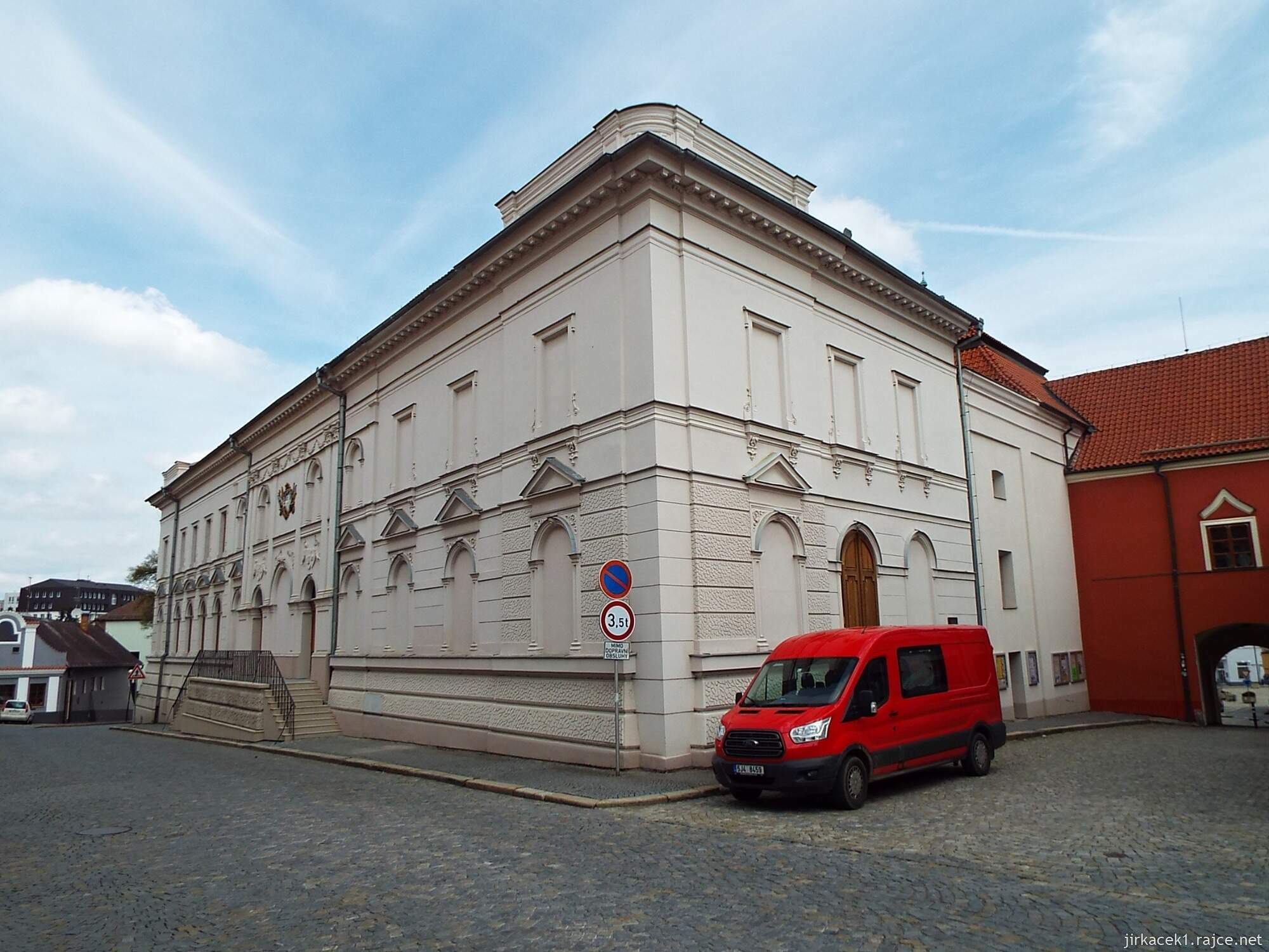 G - Pelhřimov - zámek a muzeum 05 - zadní část